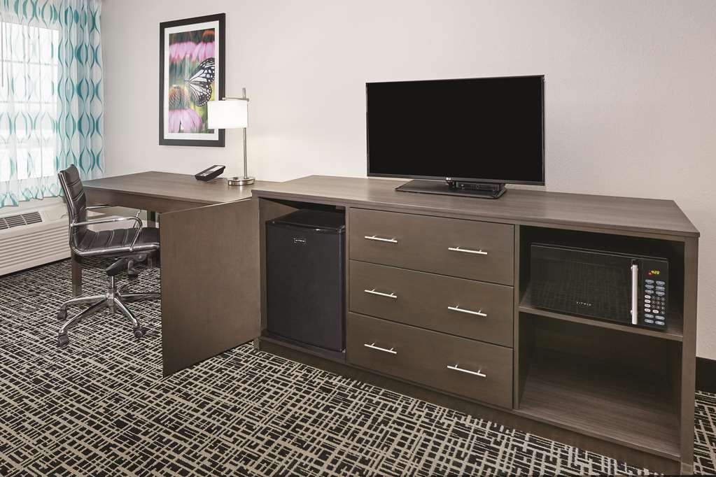 la quinta inn and suites by wyndham springfield il