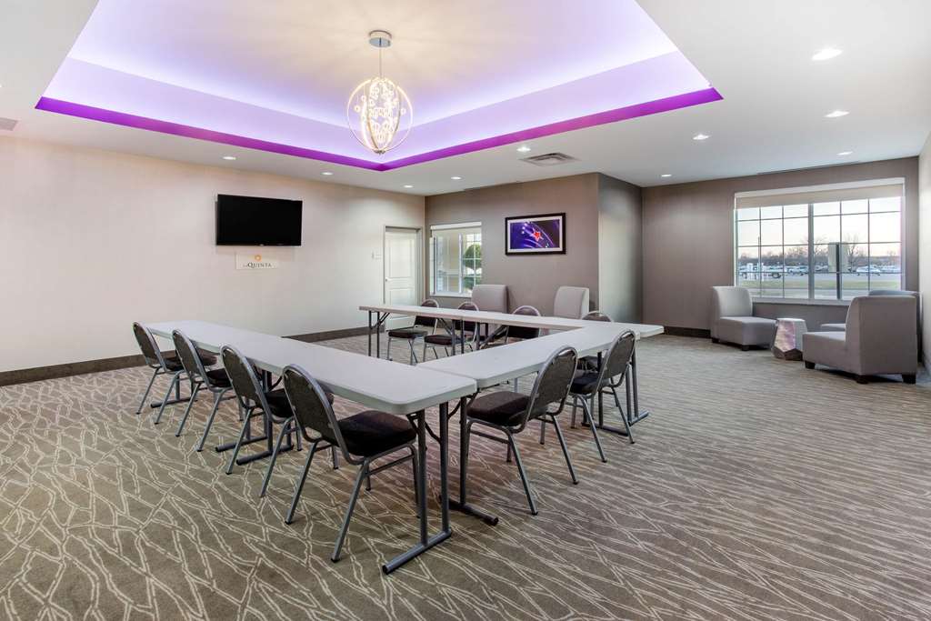 la quinta inn and suites by wyndham springfield il