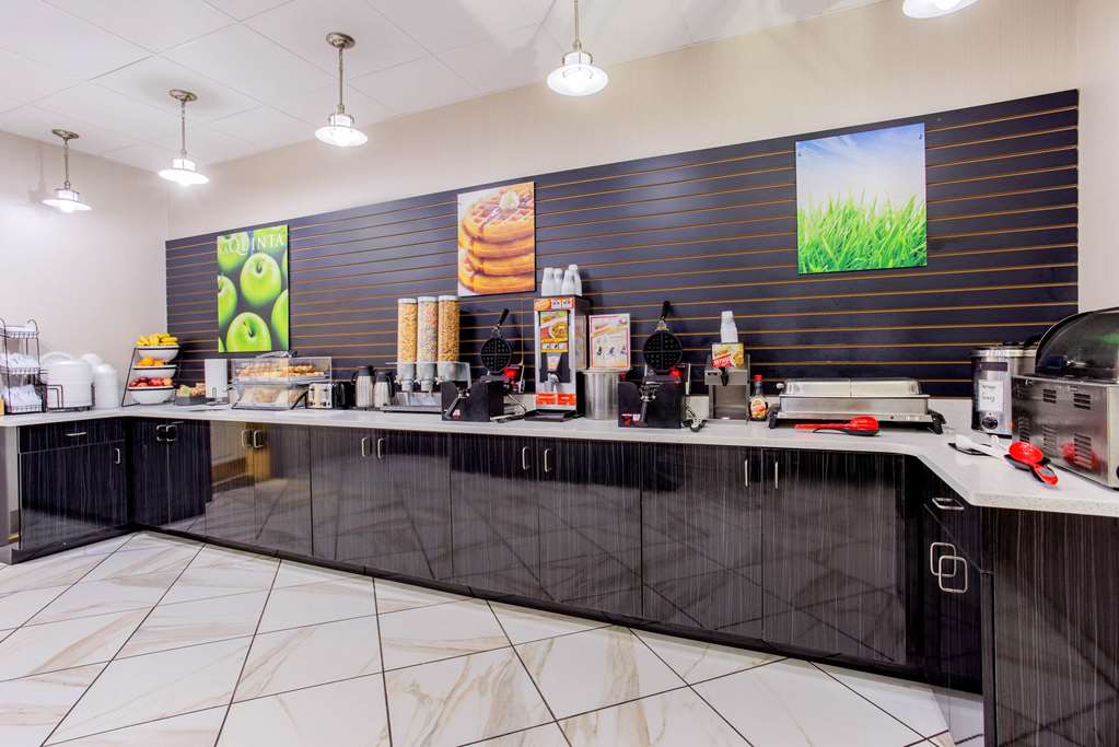 la quinta inn and suites by wyndham springfield il