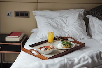 montcalm royal london house london city