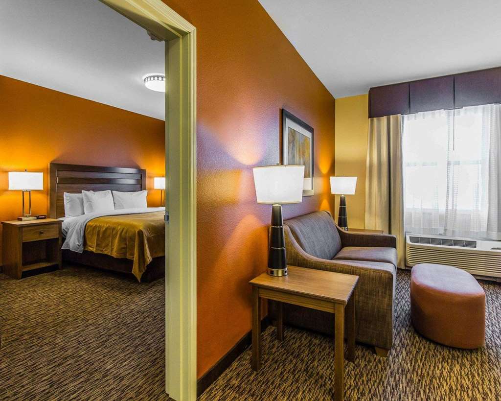 mainstay suites watford city event center