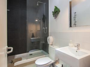 no limit hostel central