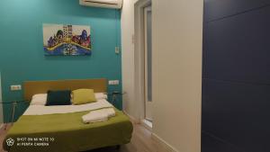 no limit hostel central