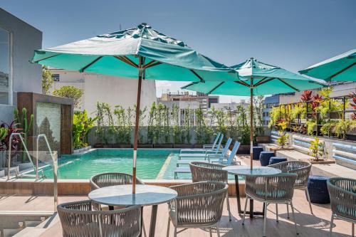 royal regency palace hotel