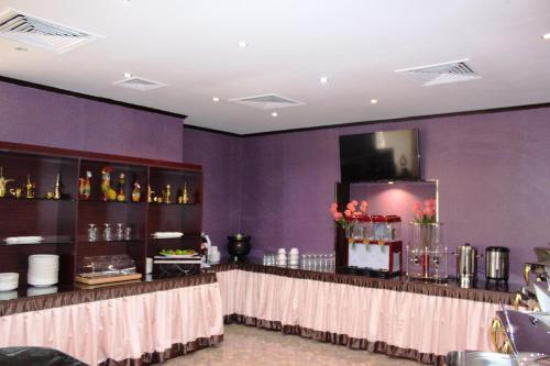 al khaleej grand hotel