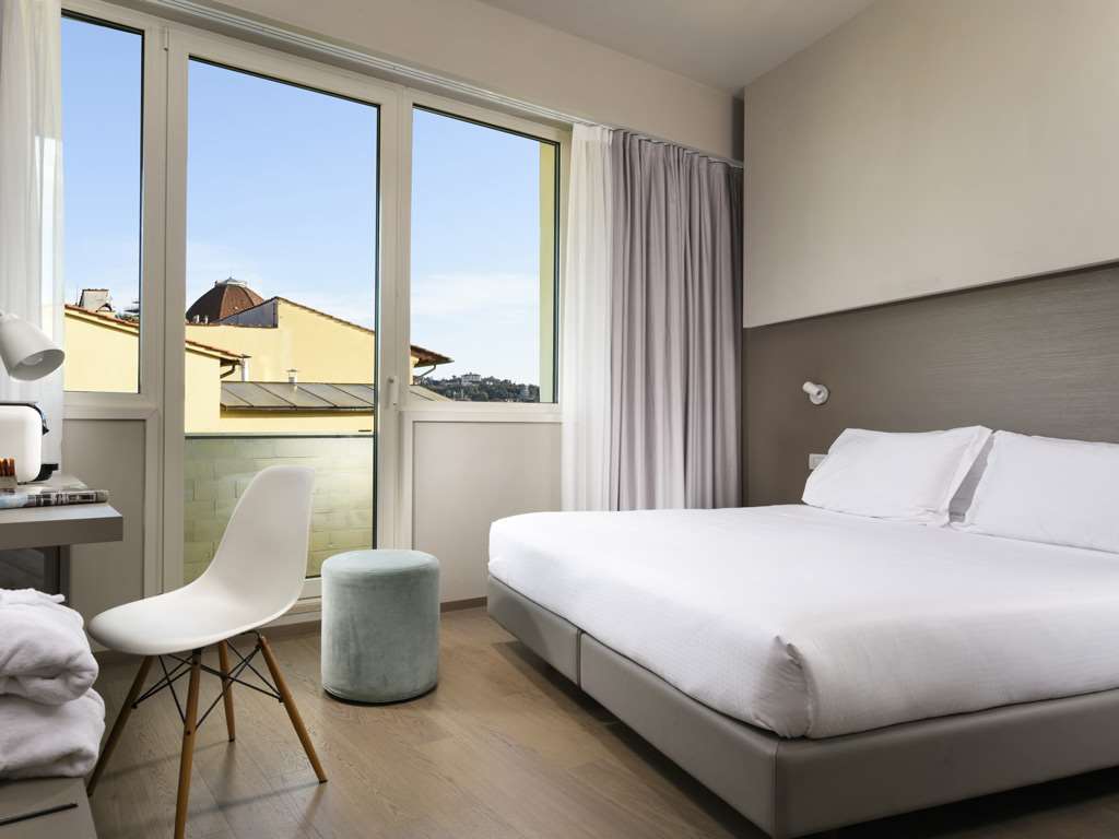 glance hotel in florence