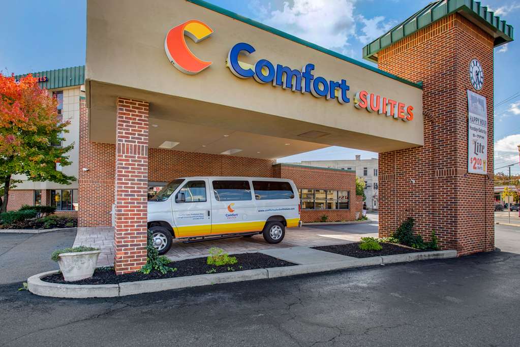comfort suites bethlehem near lehigh university and lvi airport