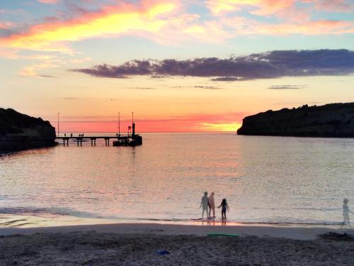 port campbell motor inn