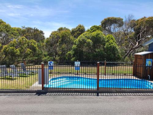 port campbell motor inn