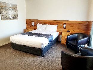 port campbell motor inn