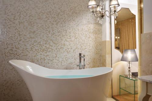 lifestyle suites rome