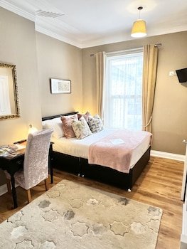 devon house guest house