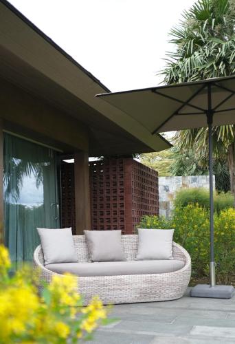 djoglo luxury bungalow