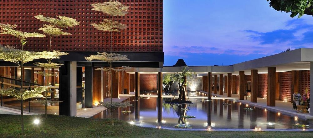 djoglo luxury bungalow