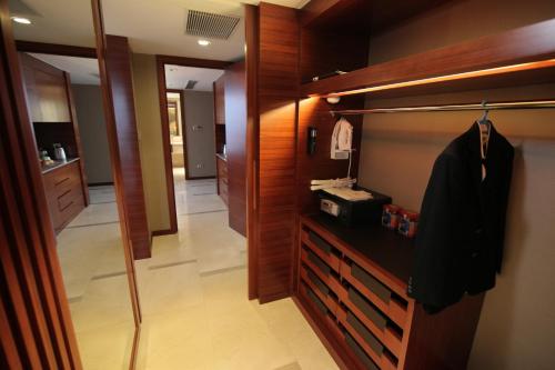 Taizhou Huangyan Yaoda Hotel,Taizhou>>Huangyan,5 star