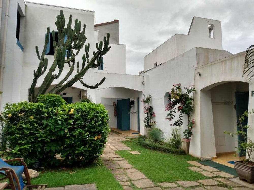 pousada ilha de itaka