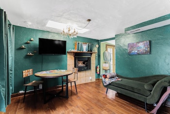 cliff house lodge bed and breakfast adult only