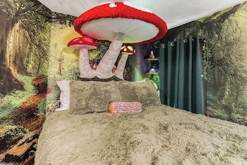 cliff house lodge bed and breakfast adult only