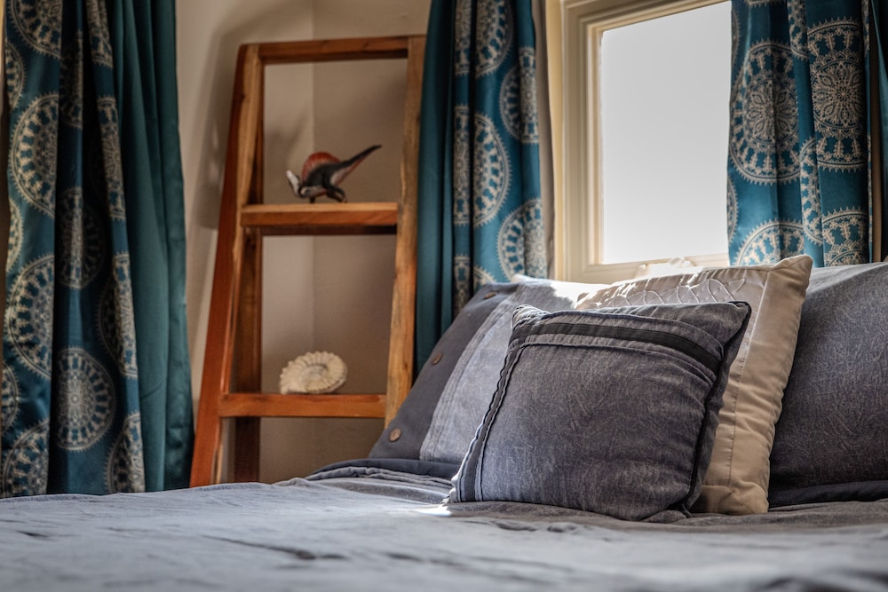 cliff house lodge bed and breakfast adult only