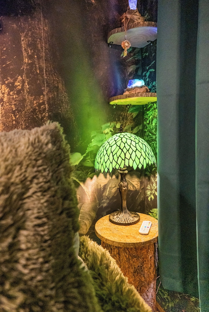 cliff house lodge bed and breakfast adult only