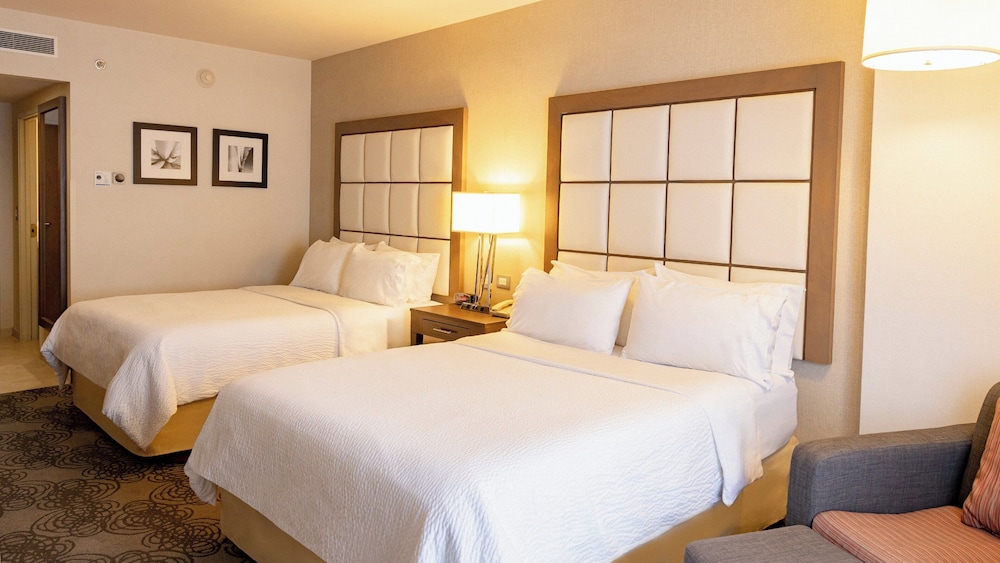 holiday inn express and suites chihuahua juventud by ihg