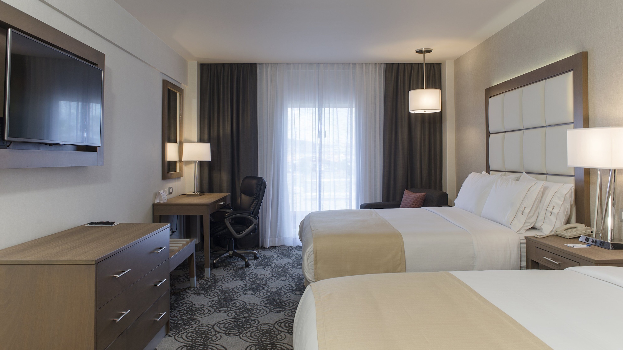 holiday inn express and suites chihuahua juventud by ihg