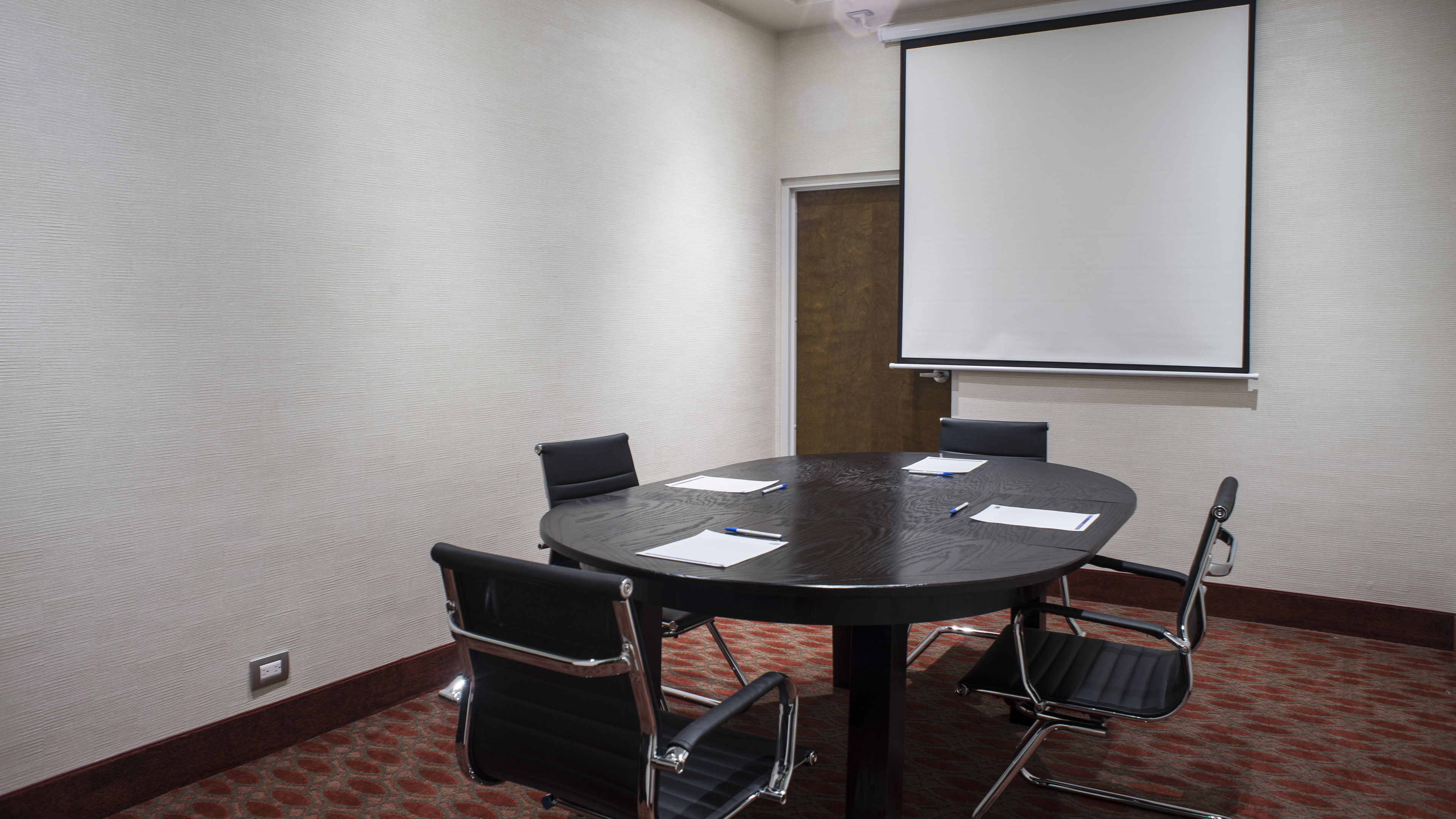 holiday inn express and suites chihuahua juventud by ihg