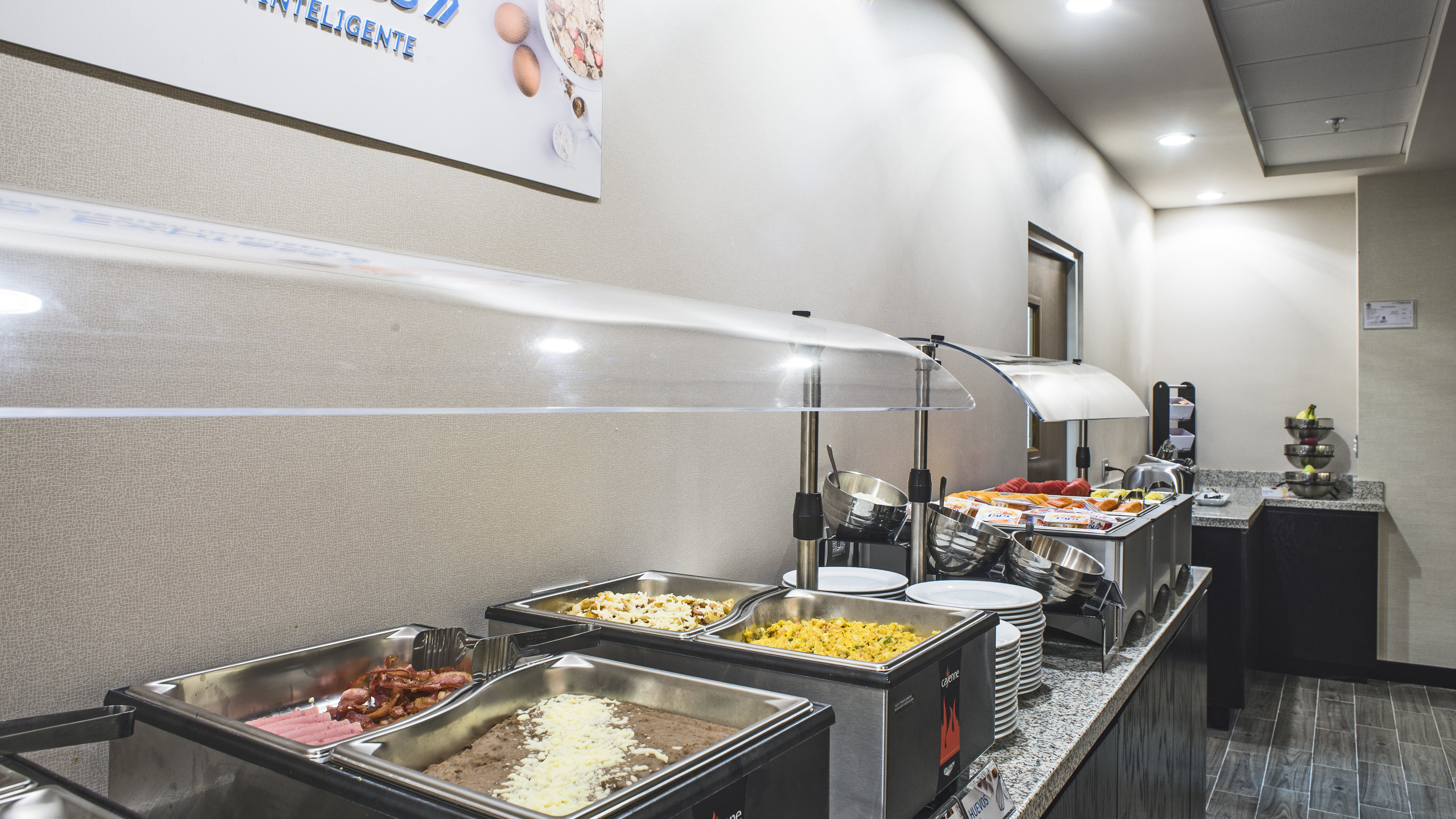 holiday inn express and suites chihuahua juventud by ihg