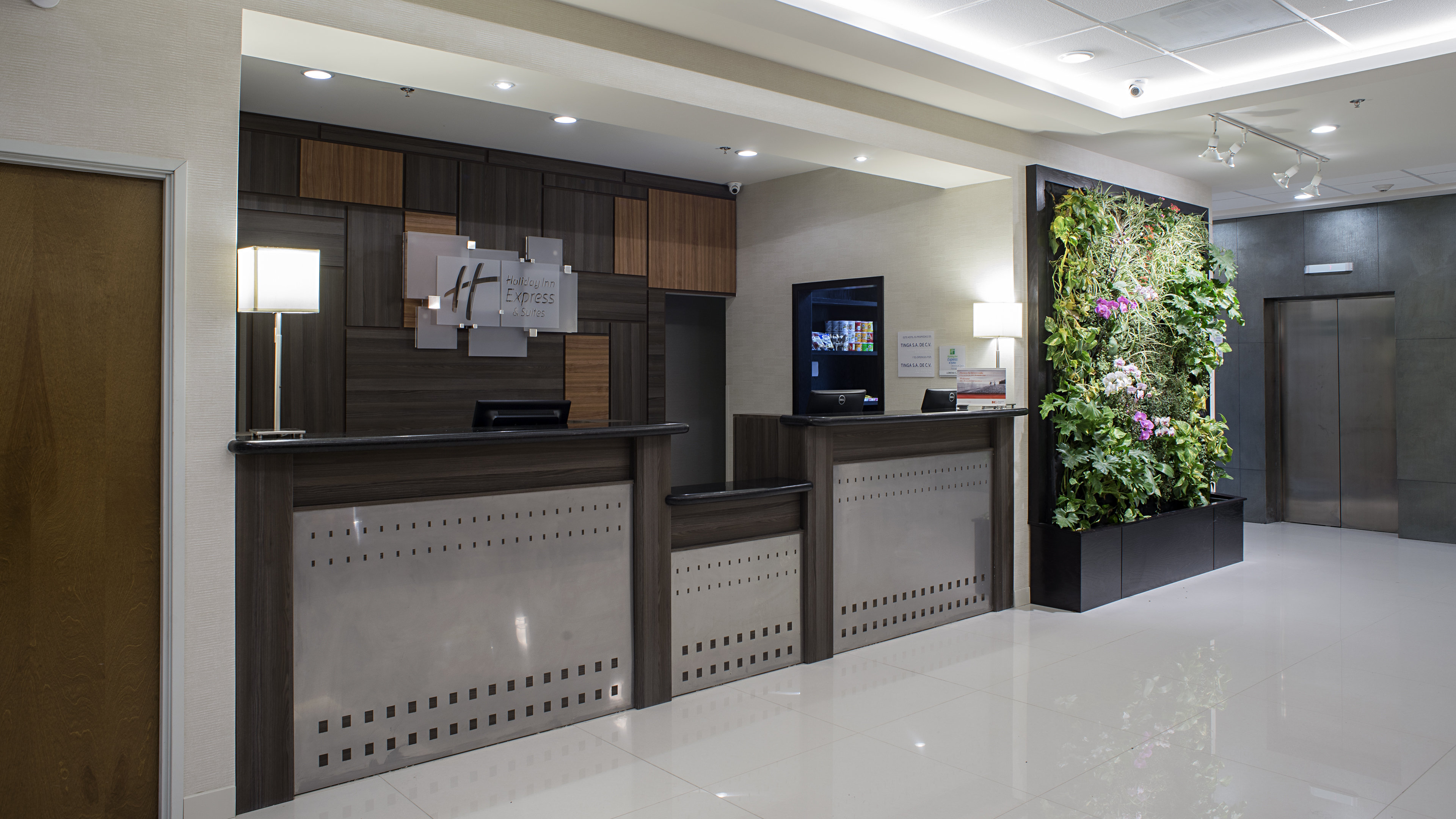 holiday inn express and suites chihuahua juventud by ihg