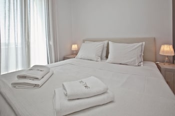 tinos