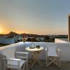 white tinos luxury suites