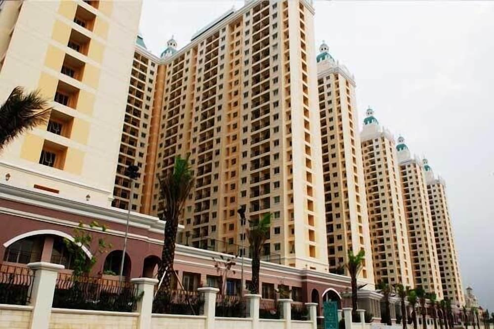 ravarine suite apartment