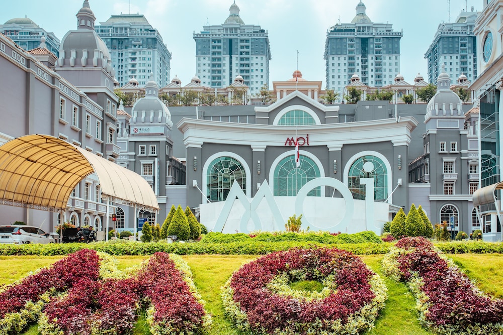 ravarine suite apartment