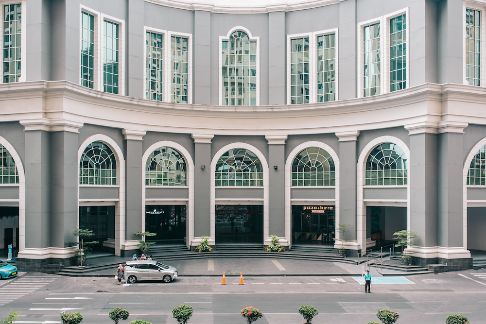 ravarine suite apartment