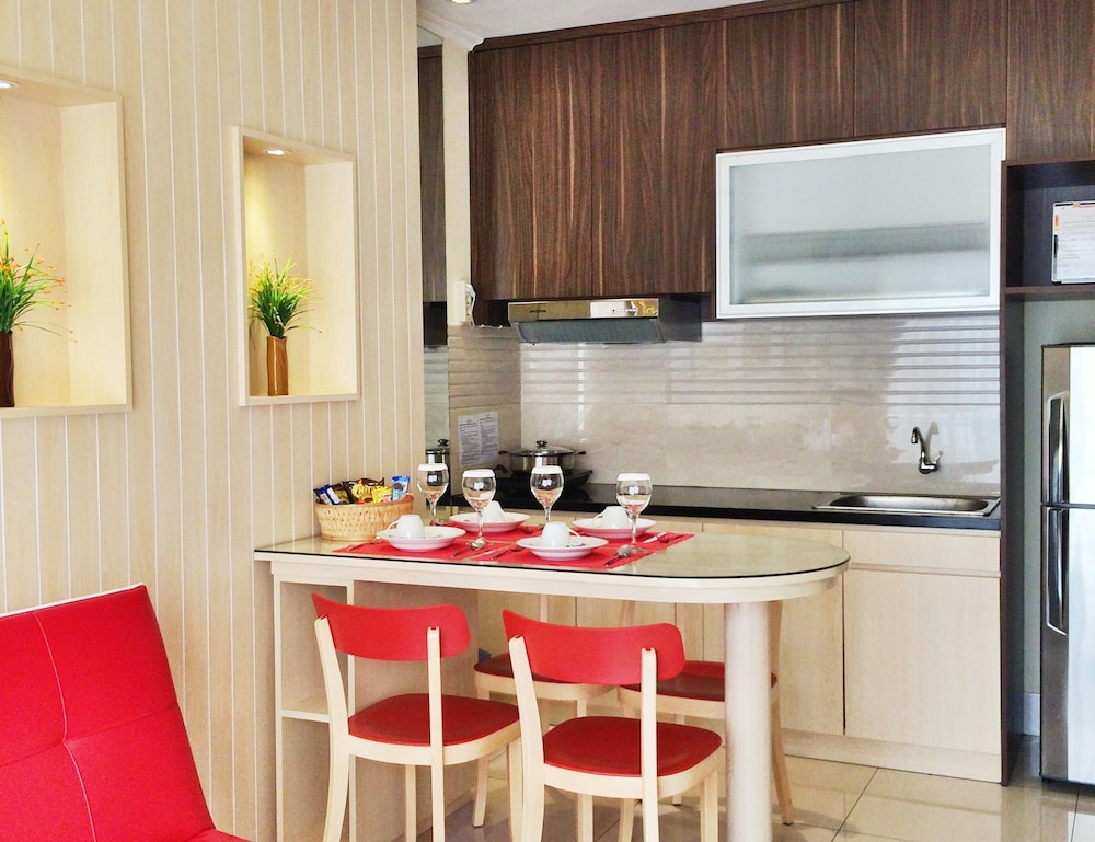 ravarine suite apartment