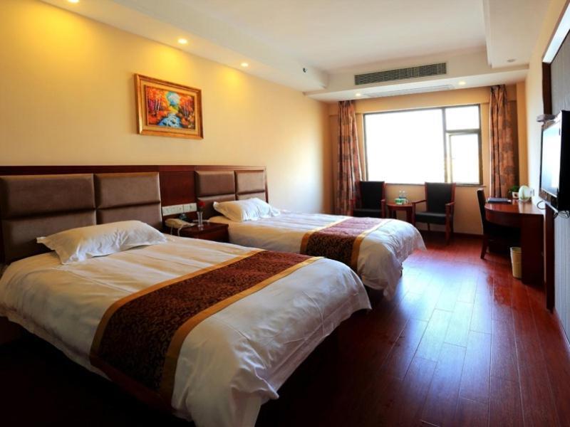 greentree inn jiujiang railway station qianhongxiang hotel