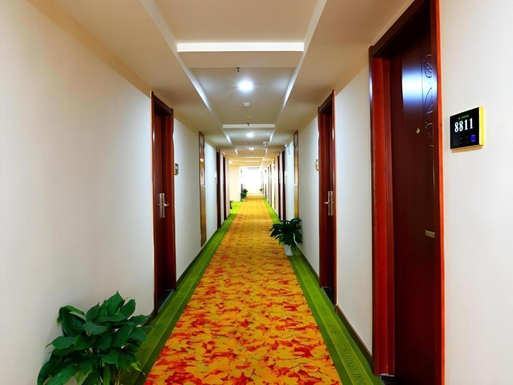 greentree inn jiujiang railway station qianhongxiang hotel