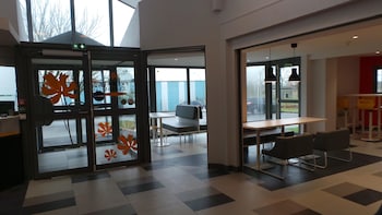 Premiere Classe Amiens,Lille>>Amiens,2 star
