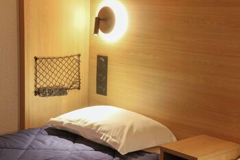 premiere classe marseille vitrolles anjoly