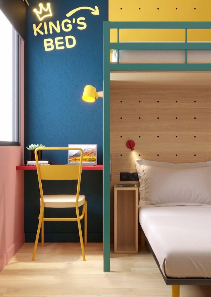 premiere classe marseille vitrolles anjoly