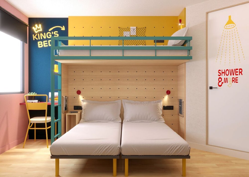 premiere classe marseille vitrolles anjoly