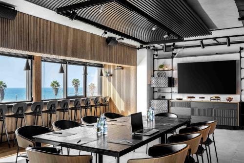 tel aviv