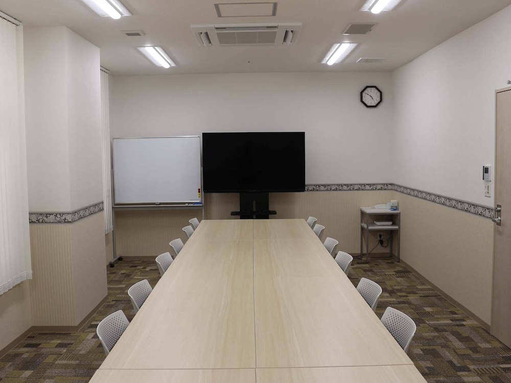 toyoko inn saga ekimae