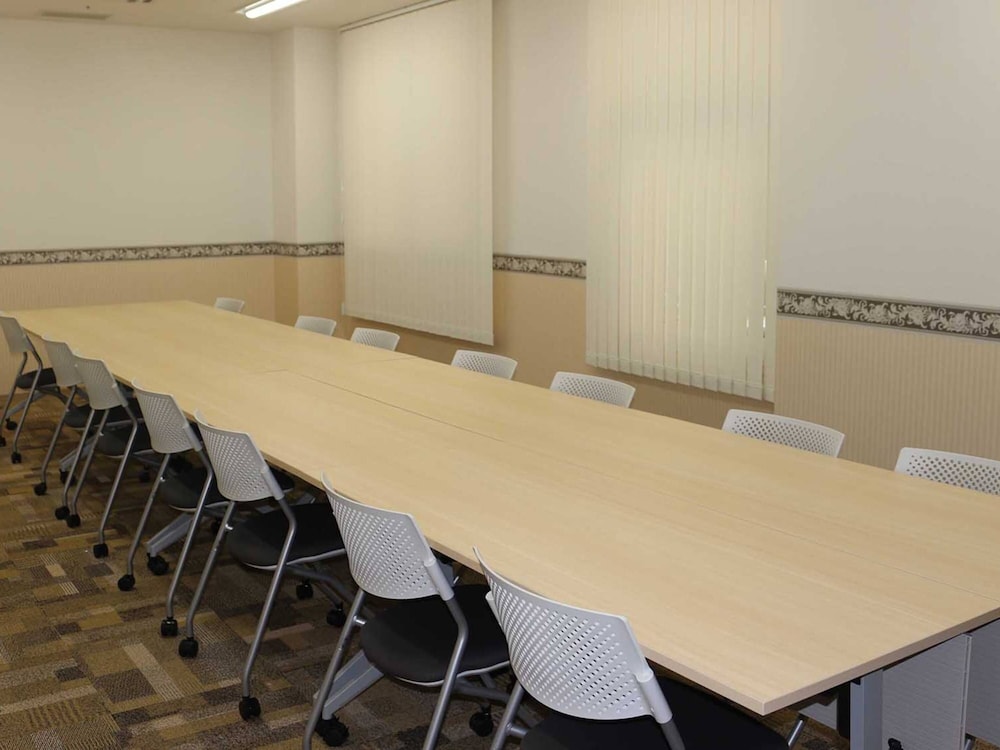 toyoko inn saga ekimae