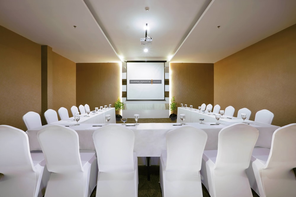 harper perintis makassar by aston