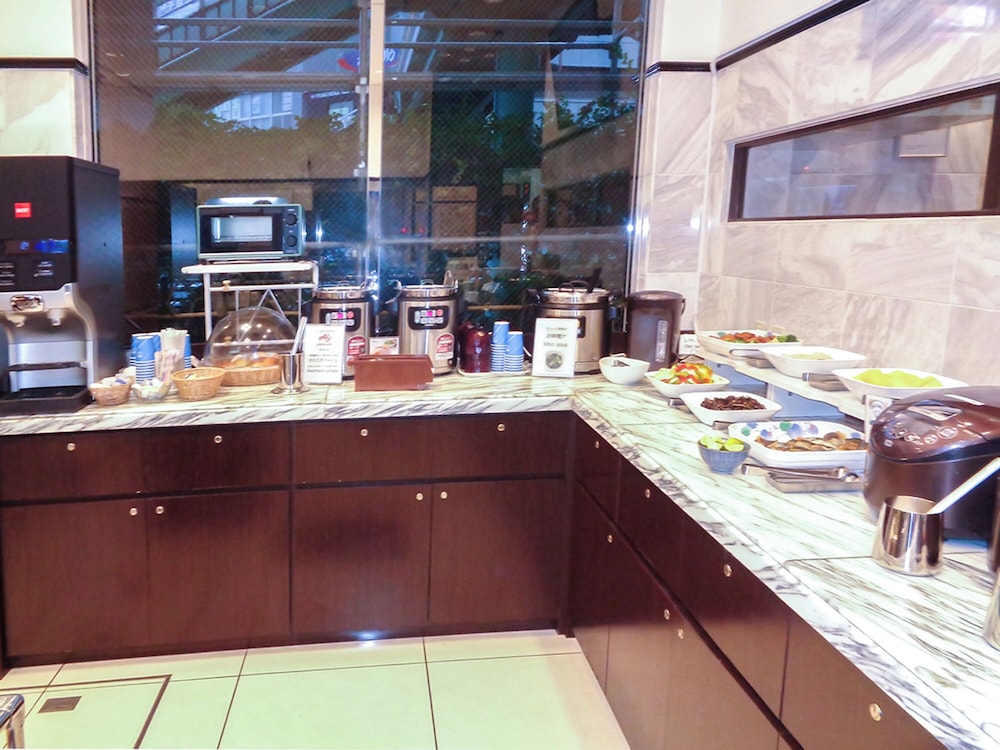 toyoko inn tokushima ekimae