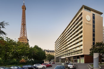 pullman paris tour eiffel