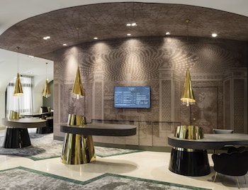 Le Louis Versailles Chateau Mgallery Hotel Collection,Near Palace Of Versailles,4 star