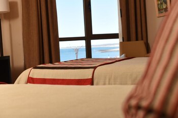 hotel y casino del rio las grutas