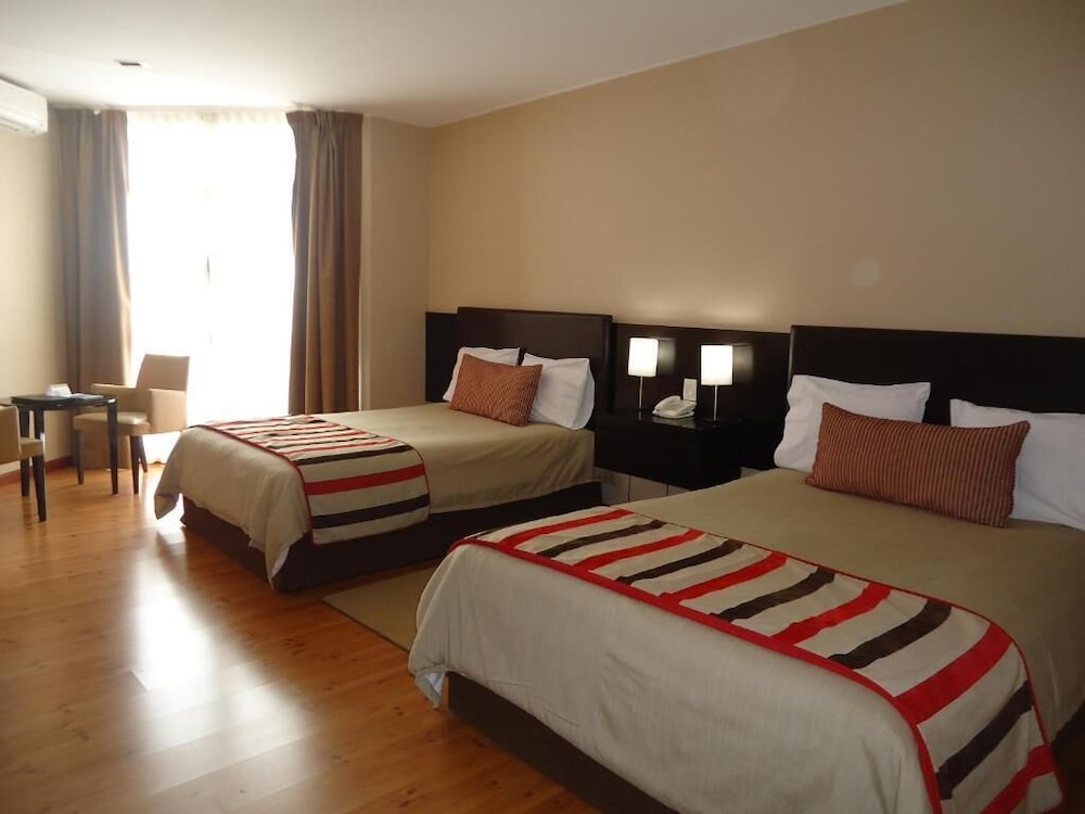 hotel y casino del rio las grutas